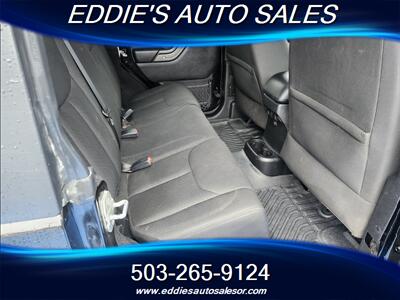 2016 Jeep Wrangler Unlimited Willys Wheeler W   - Photo 10 - Gresham, OR 97080