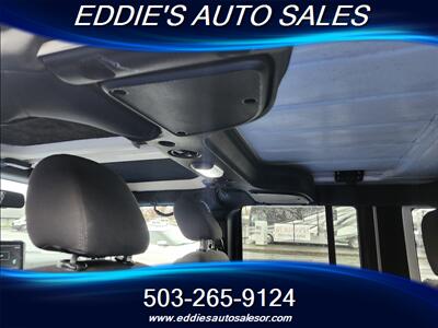 2016 Jeep Wrangler Unlimited Willys Wheeler W   - Photo 18 - Gresham, OR 97080