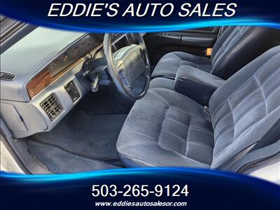 1992 Oldsmobile Custom Cruiser   - Photo 12 - Gresham, OR 97080