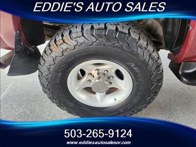 2004 Chevrolet Suburban 2500 LS   - Photo 8 - Gresham, OR 97080