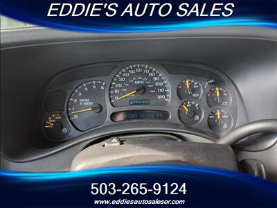 2004 Chevrolet Suburban 2500 LS   - Photo 16 - Gresham, OR 97080