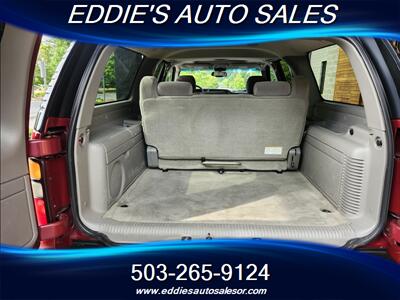 2004 Chevrolet Suburban 2500 LS   - Photo 13 - Gresham, OR 97080