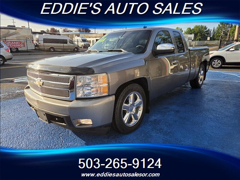 2007 Chevrolet Silverado 1500 LTZ   - Photo 1 - Gresham, OR 97080