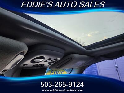 2003 Cadillac Escalade EXT   - Photo 16 - Gresham, OR 97080