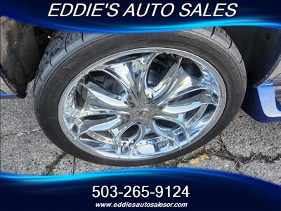 2003 Cadillac Escalade EXT   - Photo 9 - Gresham, OR 97080