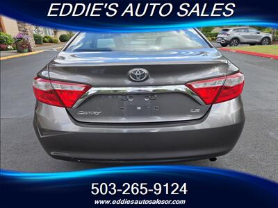 2015 Toyota Camry LE ((ONE OWNER ))   - Photo 5 - Gresham, OR 97080