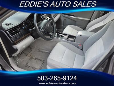 2015 Toyota Camry LE ((ONE OWNER ))   - Photo 11 - Gresham, OR 97080