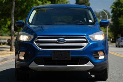 2019 Ford Escape SE FWD   - Photo 2 - Surrey, BC V4N 0V9