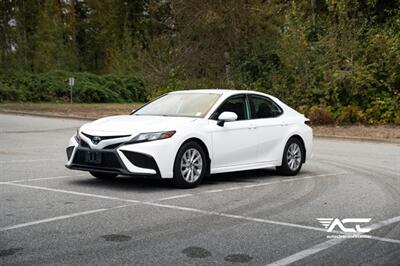 2022 Toyota Camry SE Sedan