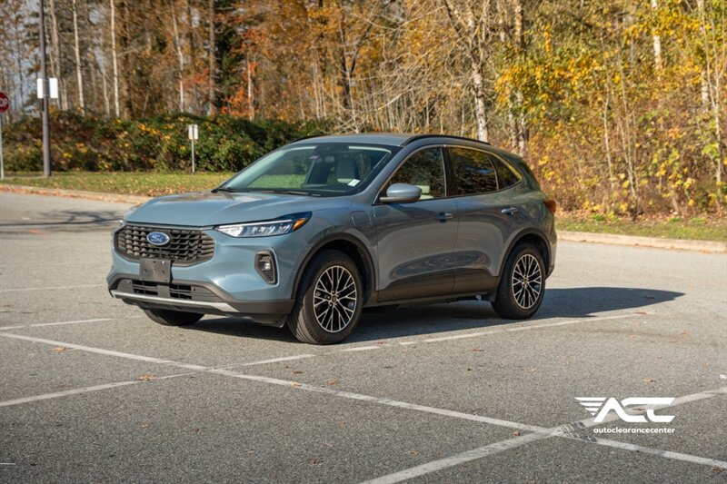 2023 Ford Escape Plug-In Hybrid   - Photo 1 - Surrey, BC V4N 0V9