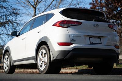 2017 Hyundai TUCSON SE   - Photo 2 - Surrey, BC V4N 0V9