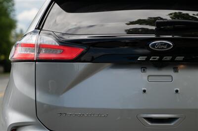 2022 Ford Edge Titanium   - Photo 6 - Surrey, BC V4N 0V9