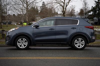 2017 Kia Sportage LX   - Photo 3 - Surrey, BC V4N 0V9