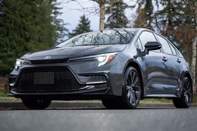 2024 Toyota Corolla Hybrid LE   - Photo 2 - Surrey, BC V4N 0V9