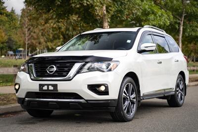 2017 Nissan Pathfinder SV 4x4 Platinum  