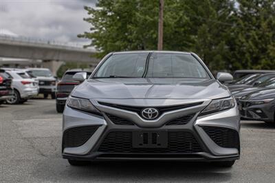 2022 Toyota Camry SE Sedan