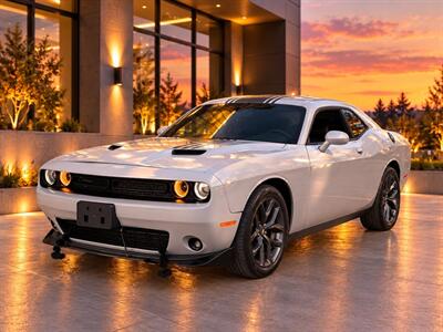 2022 Dodge Challenger SXT Coupe