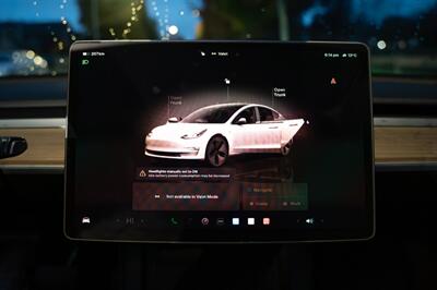 2023 Tesla Model 3   - Photo 14 - Surrey, BC V4N 0V9