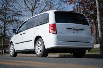 2017 Dodge Grand Caravan SE   - Photo 4 - Surrey, BC V4N 0V9