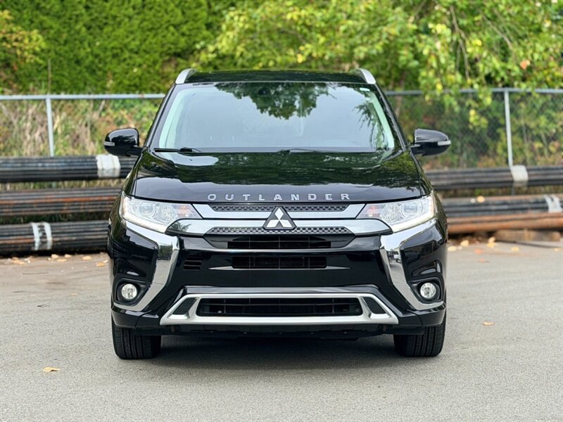 2019 Mitsubishi Outlander PHEV GT  