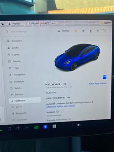2021 Tesla Model 3 Standard Range Plus   - Photo 11 - Surrey, BC V4N 0V9