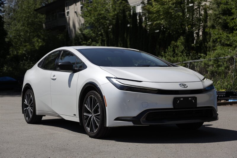 2024 Toyota Prius LE AWD