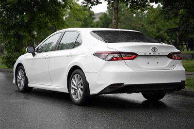 2022 Toyota Camry LE Auto   - Photo 4 - Surrey, BC V4N 0V9