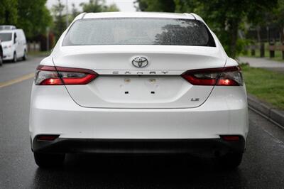 2022 Toyota Camry LE Auto   - Photo 5 - Surrey, BC V4N 0V9