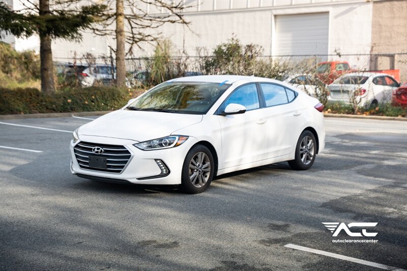 2018 Hyundai ELANTRA SEL   - Photo 1 - Surrey, BC V4N 0V9