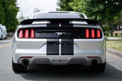 2017 Ford Mustang EcoBoost Fastback   - Photo 5 - Surrey, BC V4N 0V9