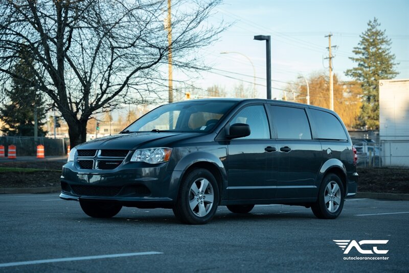 2019 Dodge Grand Caravan SXT Premium Plus   - Photo 1 - Surrey, BC V4N 0V9