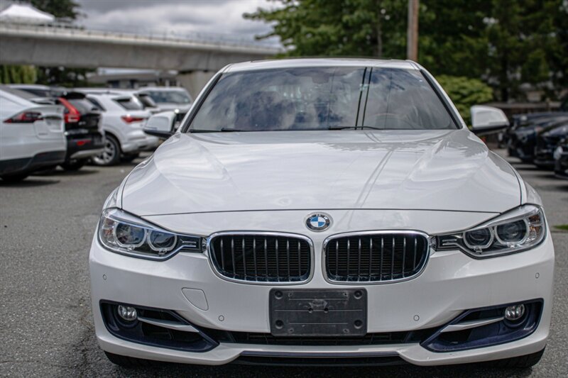 2014 BMW 328i xDrive   - Photo 1 - Surrey, BC V4N 0V9