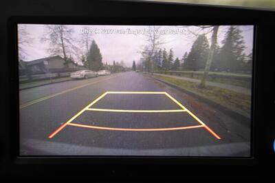 2022 Hyundai ELANTRA Essential   - Photo 15 - Surrey, BC V4N 0V9