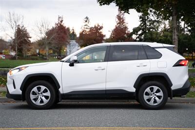 2022 Toyota RAV4 LE   - Photo 5 - Surrey, BC V4N 0V9