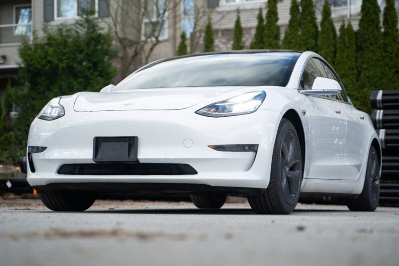 2020 Tesla Model 3 Standard Range Plus   - Photo 1 - Surrey, BC V4N 0V9