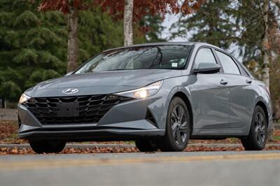 2022 Hyundai ELANTRA SEL   - Photo 1 - Surrey, BC V4N 0V9