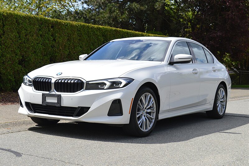 2023 BMW 3 Series 330i xDrive  
