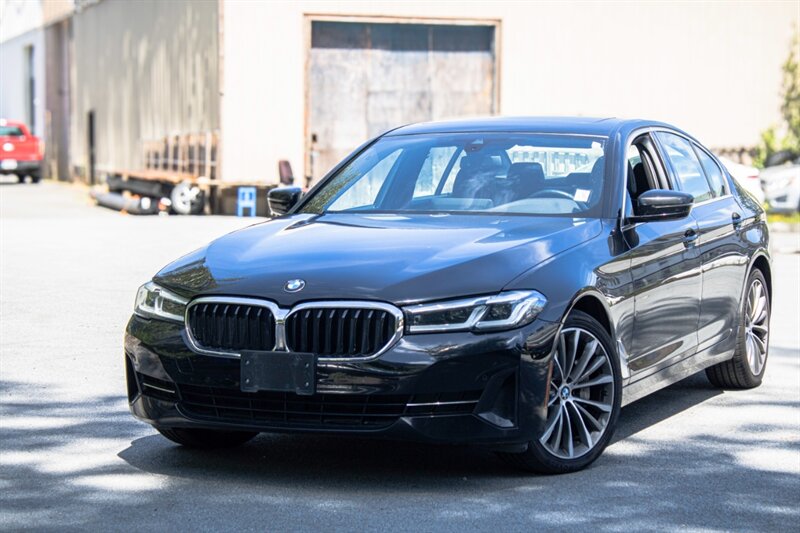 Black 2022 BMW 5 Series Sedan All-Wheel Drive 8-Speed Automatic
