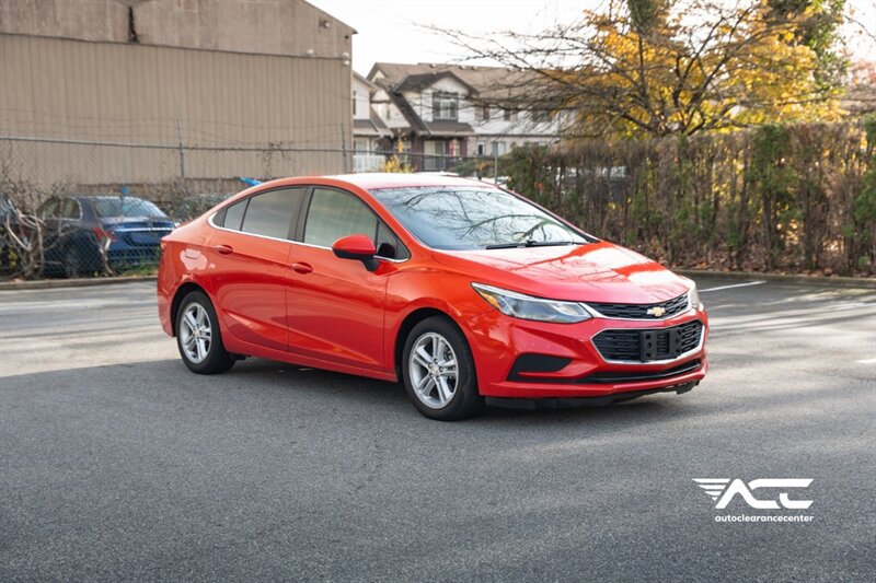 2018 Chevrolet Cruze LT  