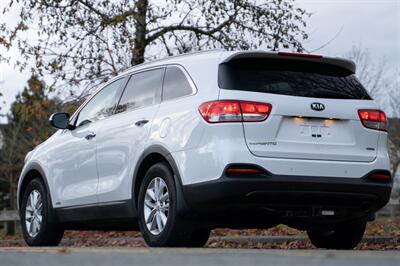 2016 Kia Sorento LX Plus Turbo   - Photo 4 - Surrey, BC V4N 0V9