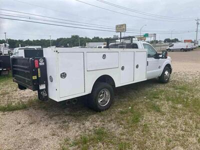 2013 Ford F350 Super Duty Regular Cab & Chassis XL Cab & Chassis 2D   - Photo 4 - Waco, TX 76706