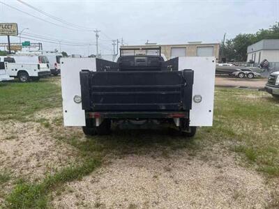 2013 Ford F350 Super Duty Regular Cab & Chassis XL Cab & Chassis 2D   - Photo 3 - Waco, TX 76706