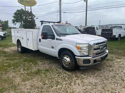 2013 Ford F350 Super Duty Regular Cab & Chassis XL Cab & Chassis 2D   - Photo 5 - Waco, TX 76706