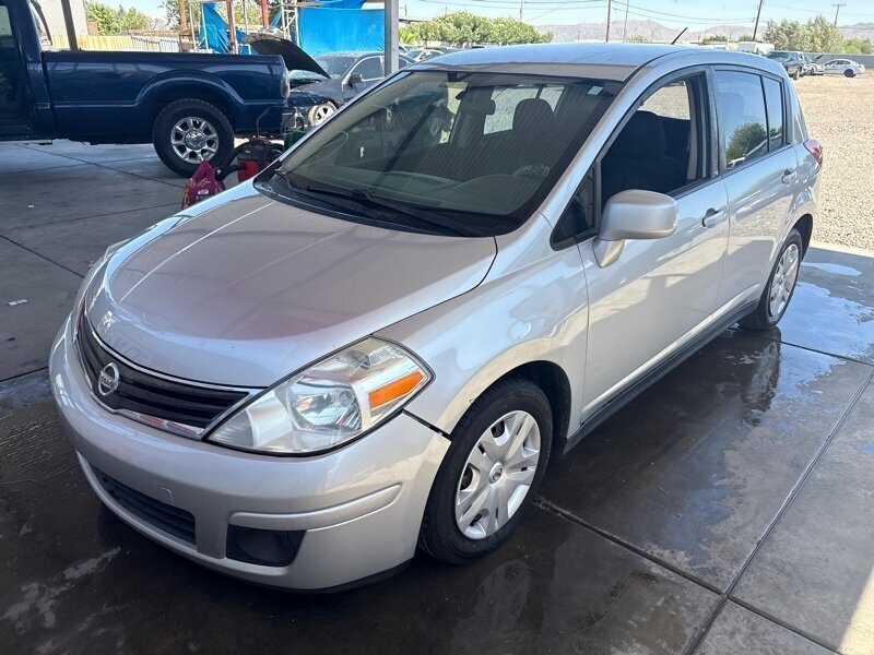 2011 Nissan Versa 1.8 S - Photo 1 - Phoenix, AZ 85009