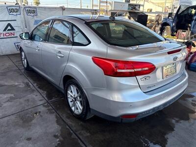 2016 Ford Focus SE   - Photo 2 - Phoenix, AZ 85009