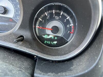 2012 Chrysler 200 Limited   - Photo 9 - Phoenix, AZ 85009