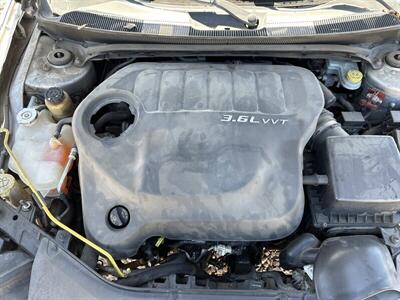 2012 Chrysler 200 Limited   - Photo 8 - Phoenix, AZ 85009