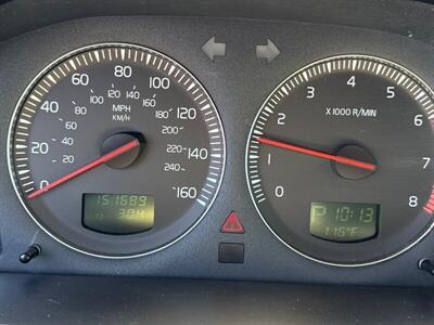 2004 Volvo XC90 2.5T   - Photo 7 - Phoenix, AZ 85009