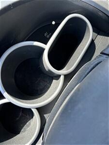 2010 Toyota Matrix   - Photo 6 - Phoenix, AZ 85009