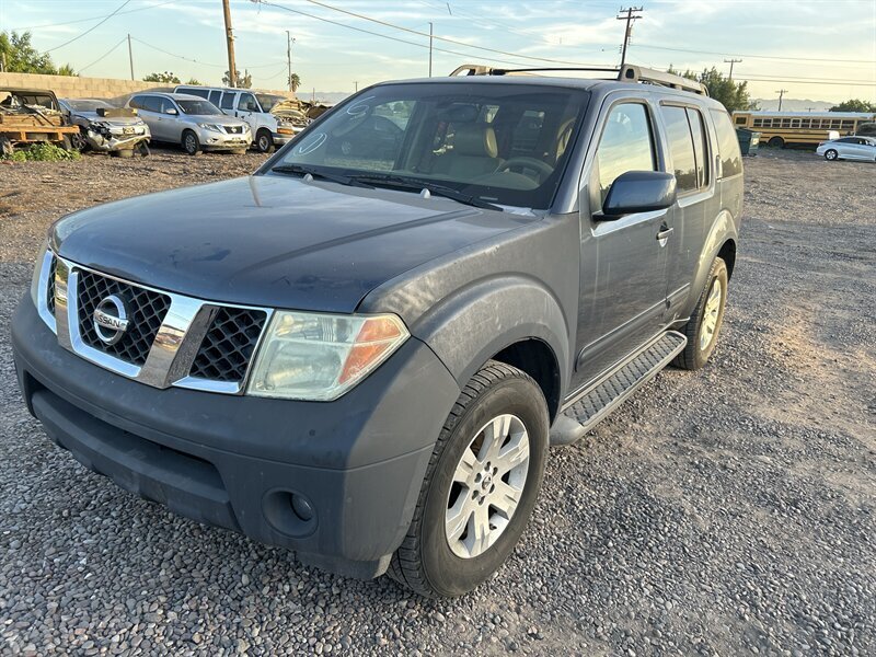 2007 Nissan Pathfinder S  